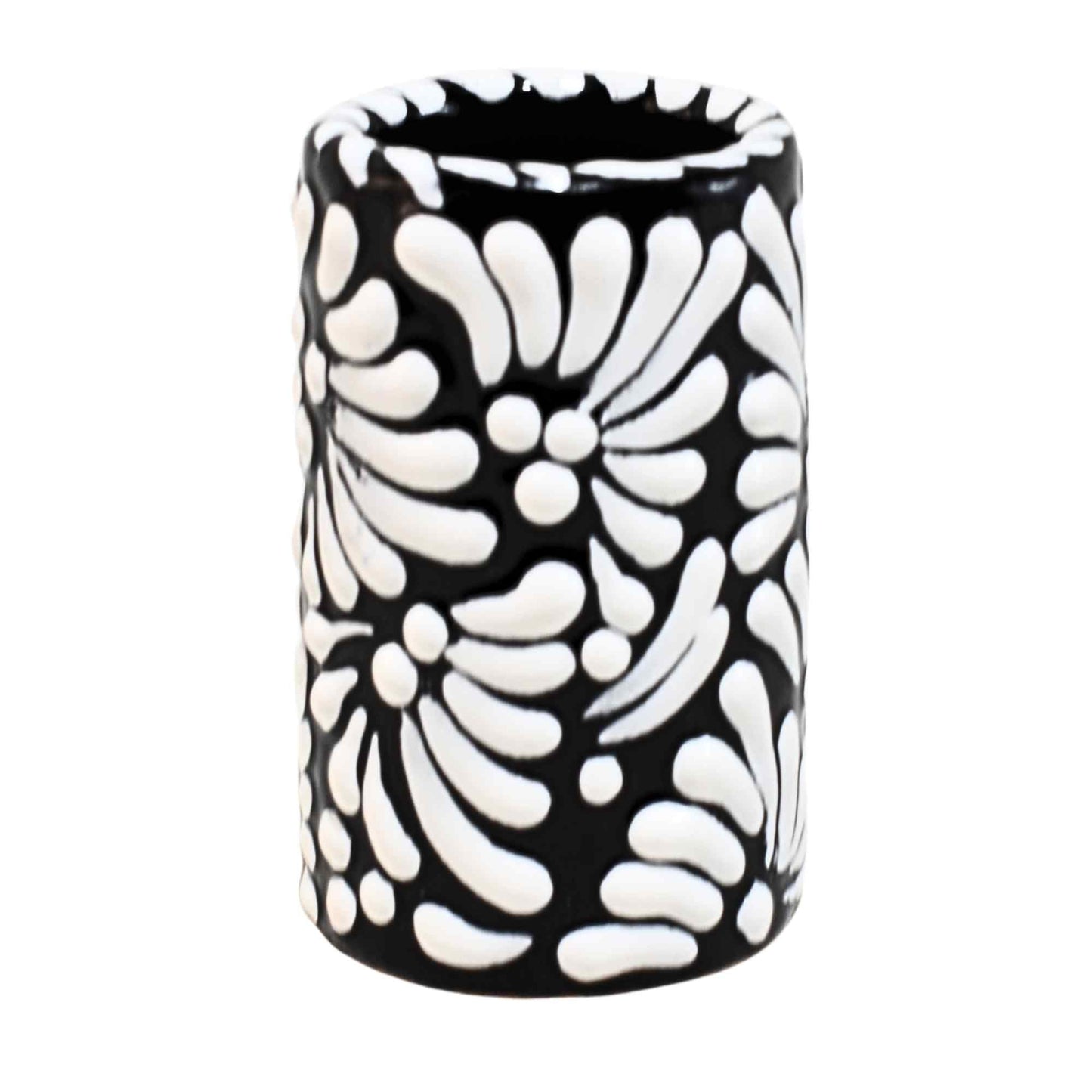 Tequileros de Cerámica de Talavera 100% Artesanal (Blanco/Negro, 2 Oz.) - MAREY - Vaso Tequilero