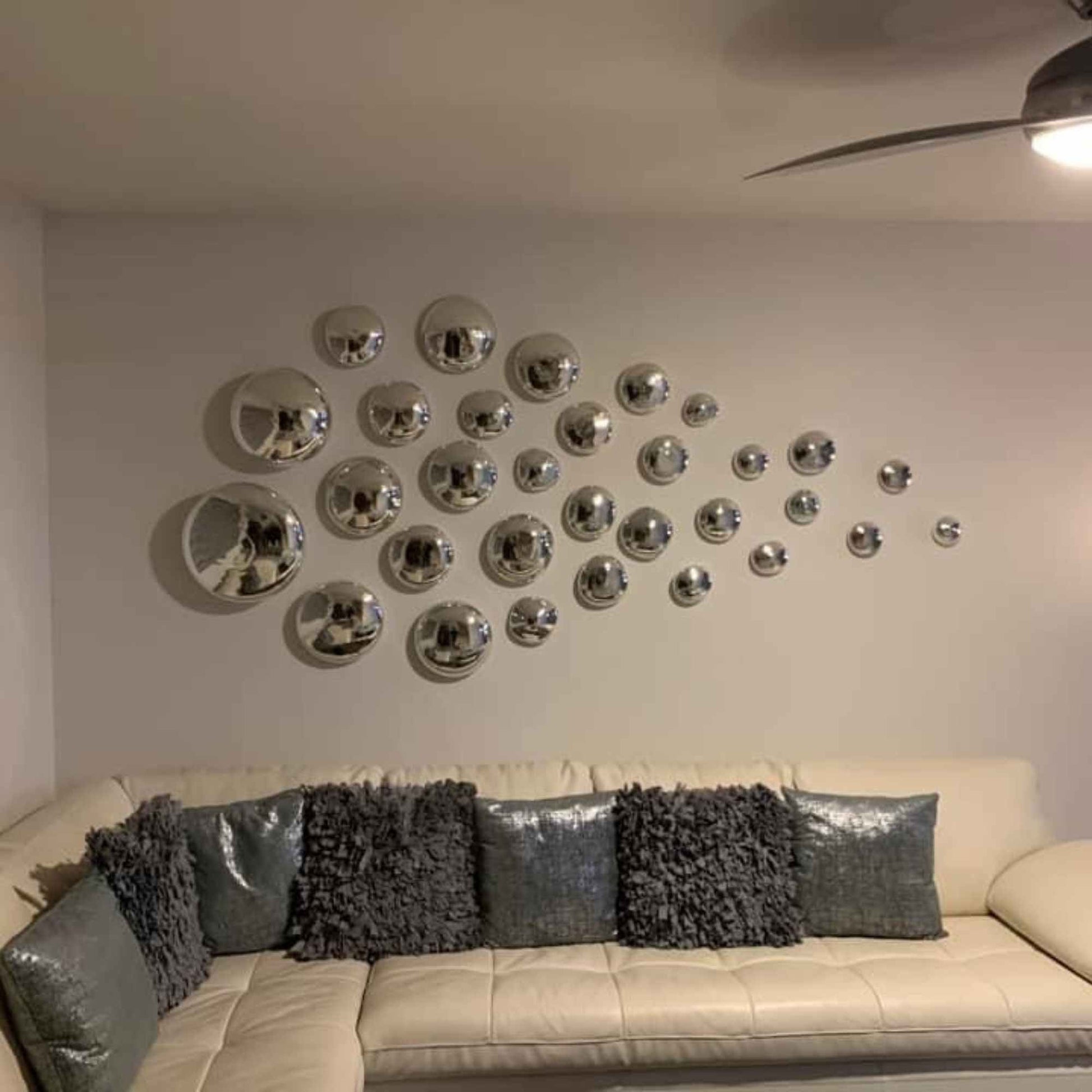 Mural de Piedras de Vidrio Soplado | Decoración de Muro | Hecho en México | (Plateadas, 8 - 30 cm.) - MAREY -