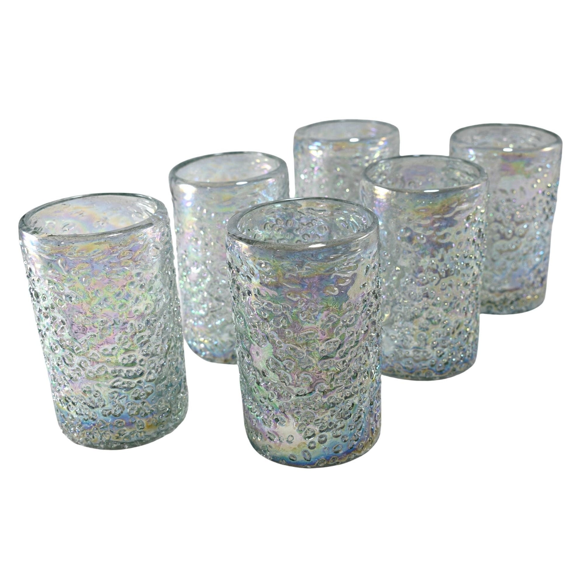 https://www.marey.com.mx/cdn/shop/products/vasos-vidrio-soplado-para-agua-set-de-6-piezas-hechos-artesanalmente-en-mexico-vidrio-reciclado-artesanal-granizo-pearly-16-oz-mareyhomegoods-222843.jpg?v=1692962691&width=1920